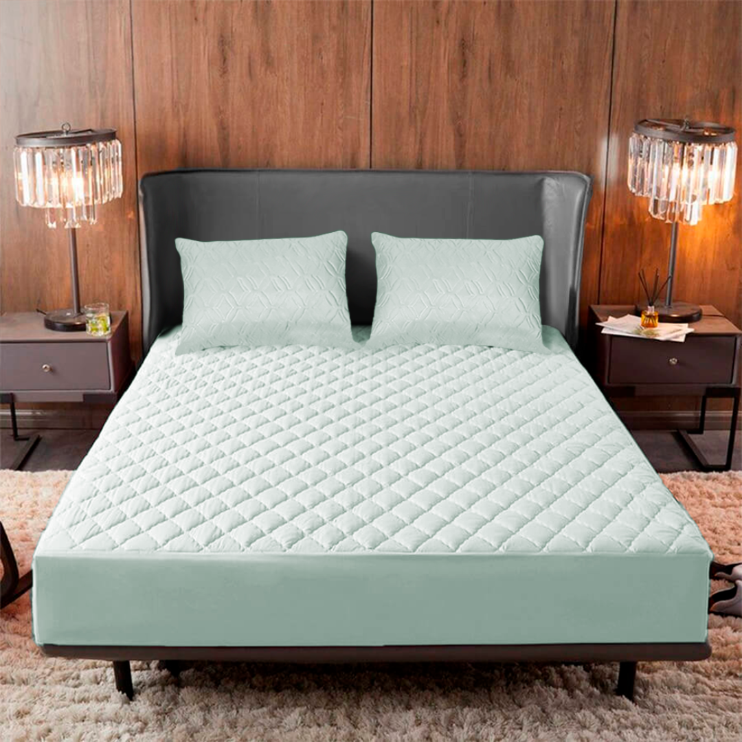 Protector Premium Antifluido + 2 Fundas de Regalo